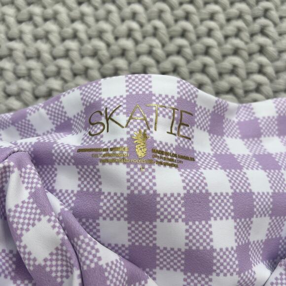 Skatie X Amber Fillerup Clark• ‘Salty’ Bikini Bottom in Encinitas - Picture 10 of 15